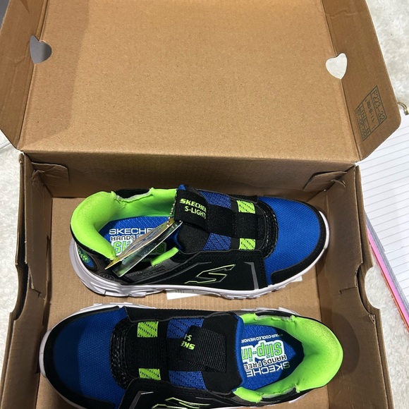 Skechers Hands Free Slip-ins with Air-Cooled Memory Foam - Picture 3 of 4